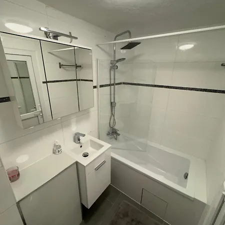 Apartment - Next To Frankfurt *