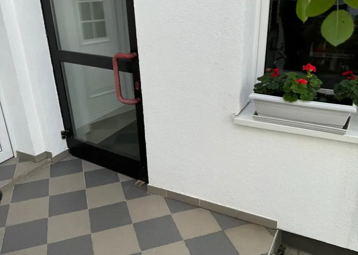 - Next To Frankfurt Apartman